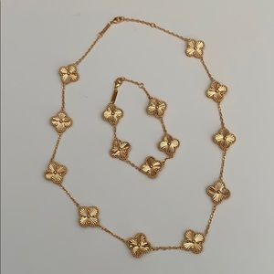 Four leaf clover set